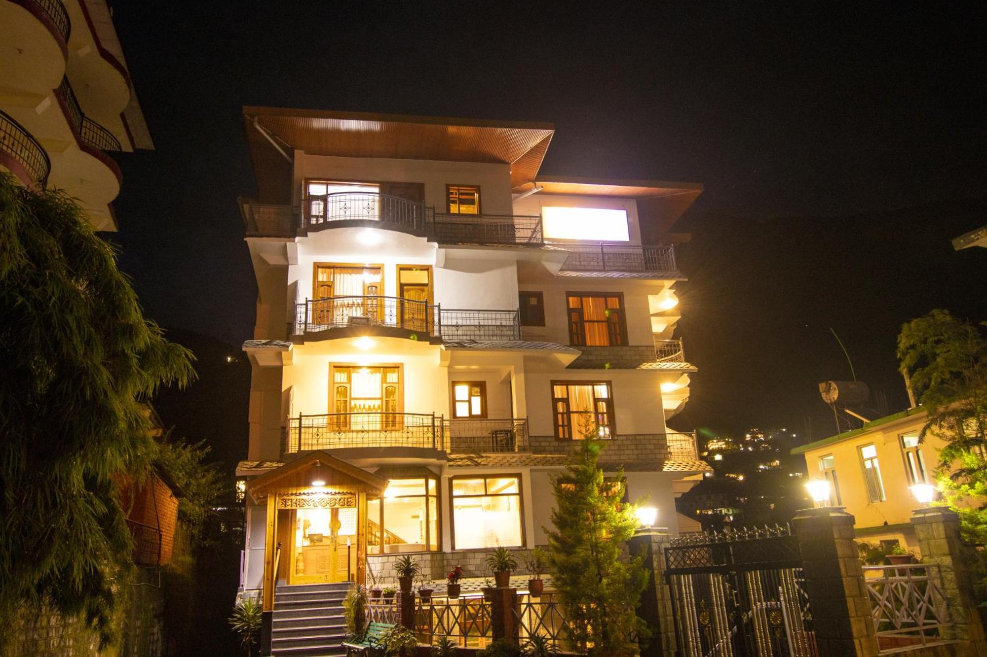 Wow Stayz2 Hotel The Lodge Dharamshala Exterior photo